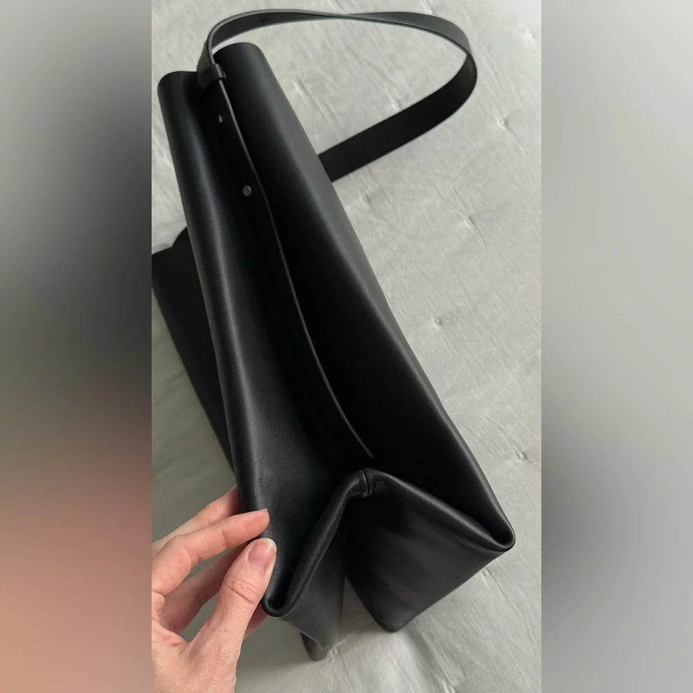 COS leather Shoulder Bag - Picture 8 of 10